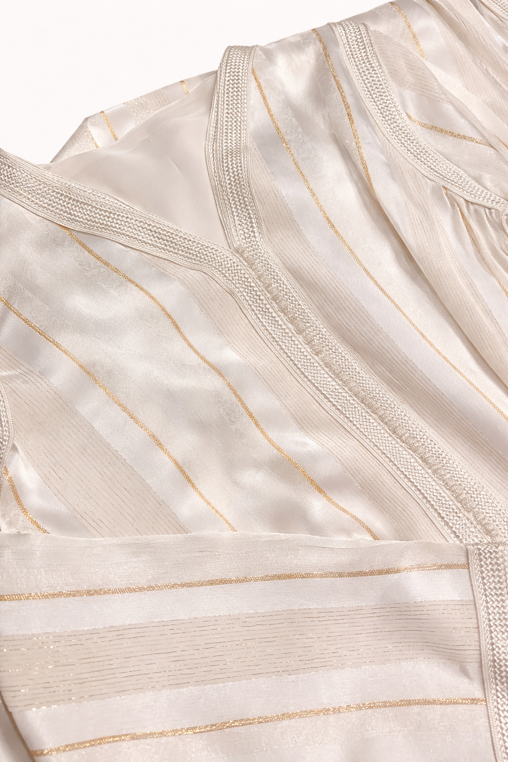 Takchita jawhara  ~  Blanc cassé